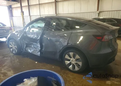 2023 Tesla Model Y from USA, damaged, VIN 7SAYGAEE7PF752866